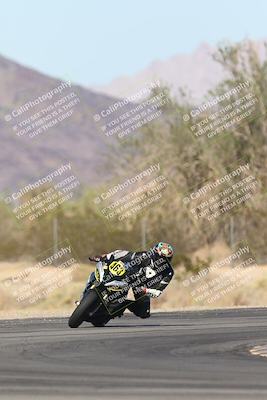 media/Nov-02-2025-CVMA (Sun) [[337aff29ab]]/Race 11-Amateur Supersport Open/